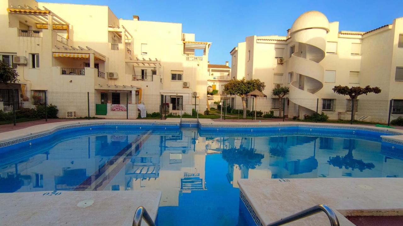Laguna Beach Costasol - Alojamientos La Torre 托罗克斯科斯塔 外观 照片